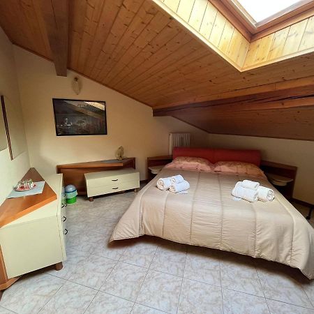 Locazione Turistica Casa Cittadella Hotel Arten Ngoại thất bức ảnh
