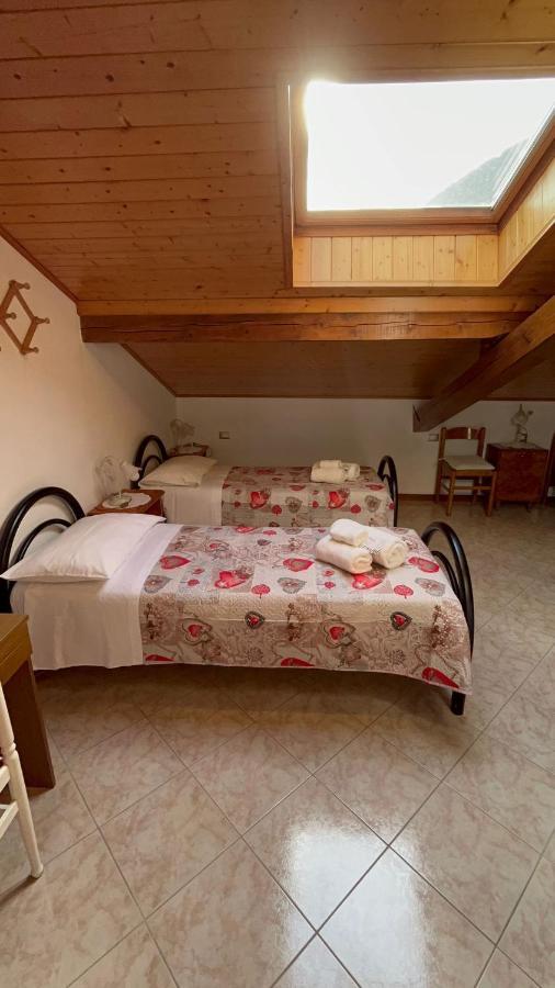 Locazione Turistica Casa Cittadella Hotel Arten Ngoại thất bức ảnh